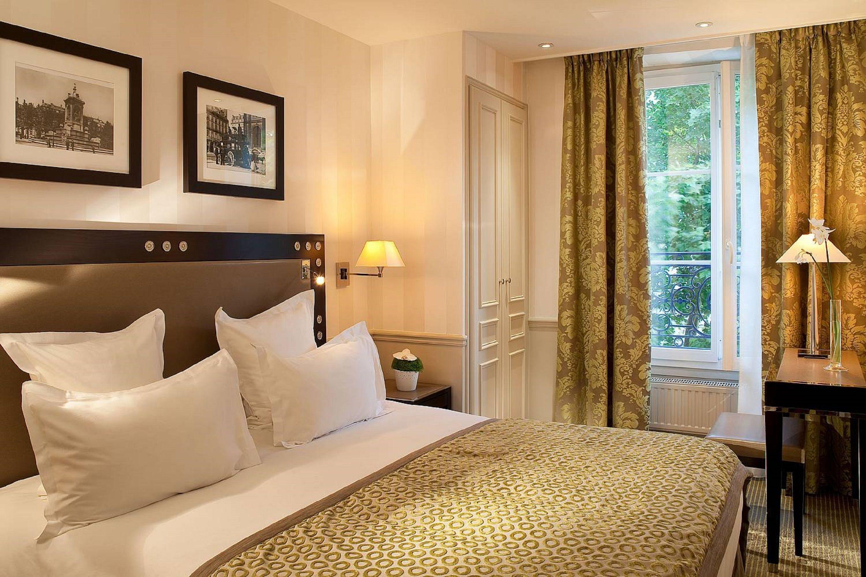 Hotel Duquesne Eiffel Paris